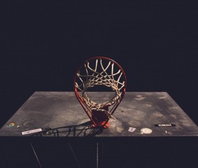 开云体育-森林狼式防守锁死辽宁队，浓眉在季后赛接管比赛，跨越篮球世界的防守艺术