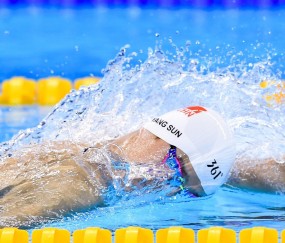 开云体育官方网站-末节之神降临！约基奇导演逆转，火箭加时憾负猛龙