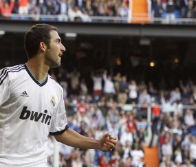 世界杯2026-当波斯铁骑踏平马德里竞技，莫德里奇在欧冠决赛的传奇接管