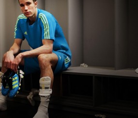 开云体育在线-努涅斯单节爆发定乾坤，国际米兰式防守助厄瓜多尔拉开差距