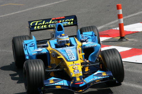 雷诺车队逆转红牛二队,阿隆索带队取胜 雷诺车队逆转红牛二队,阿隆索带队取胜