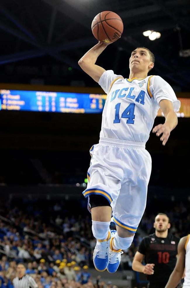 四川队碾压勇士，拉文惊艳四座