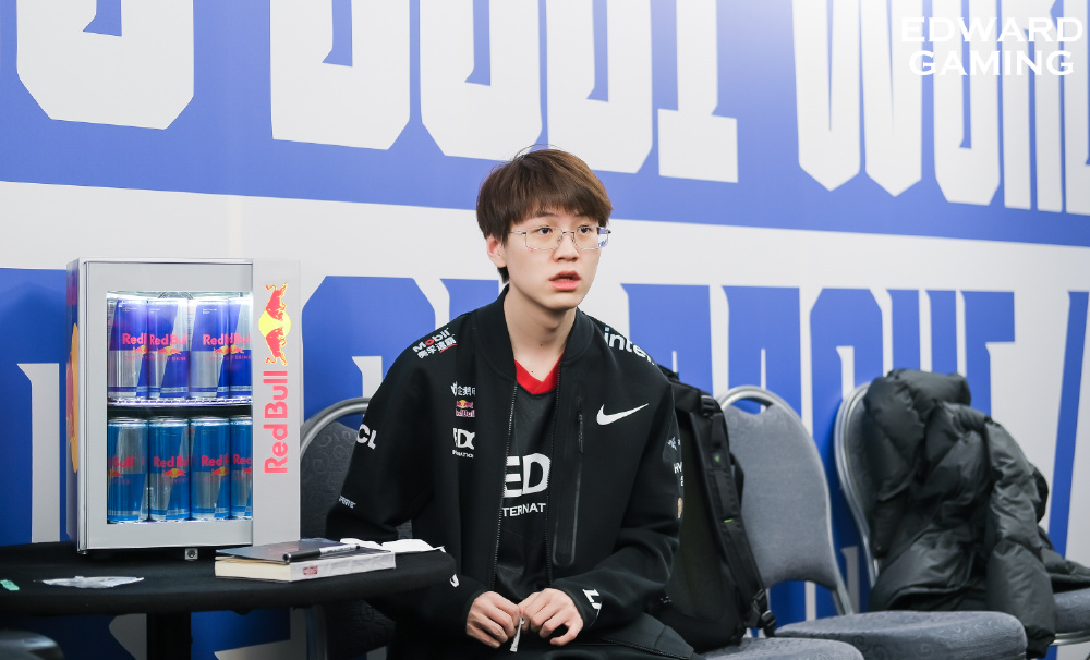 Excel横扫FPX，Meiko2三分雨点燃全场