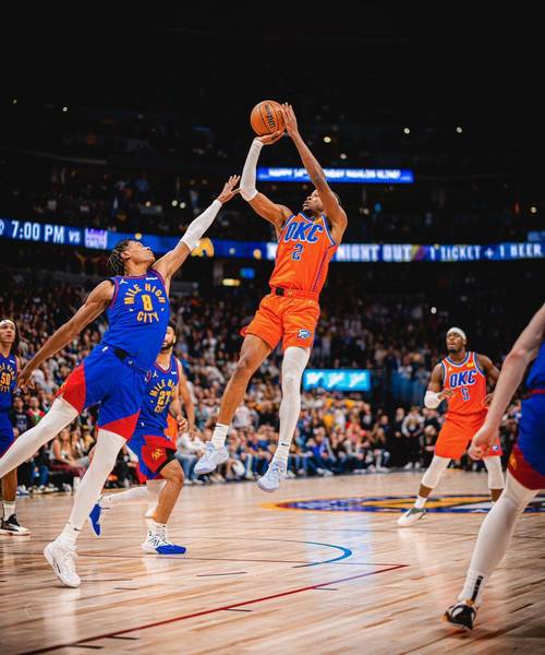 掘金鏖战爵士,布克状态火热 掘金鏖战爵士,布克状态火热